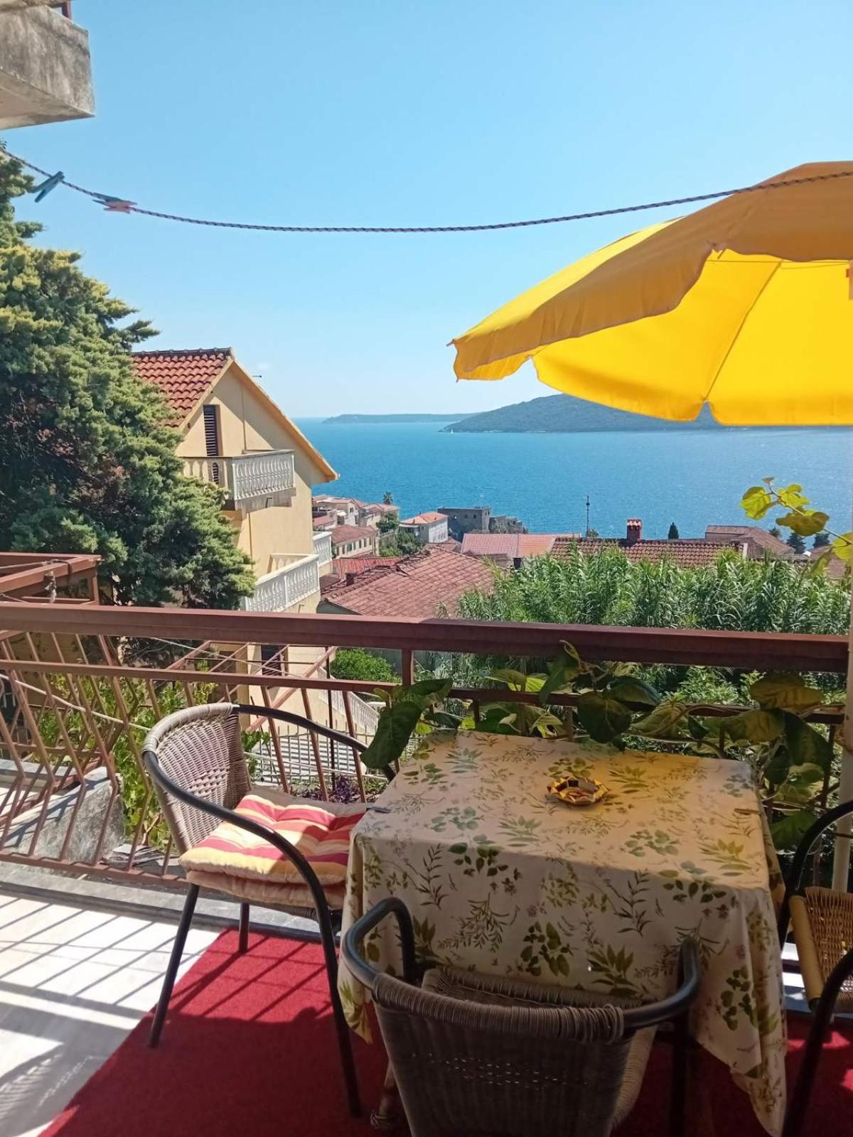 Guest House Cinderella Herceg Novi Exterior foto